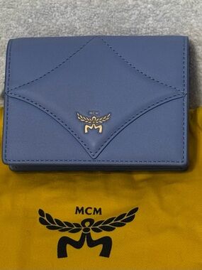 MCM Bavarian Diamond Mini card Wallet in Spanish Calf Leather, Della Robbia Blue